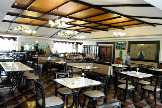 Kamat Lingapur Hotel